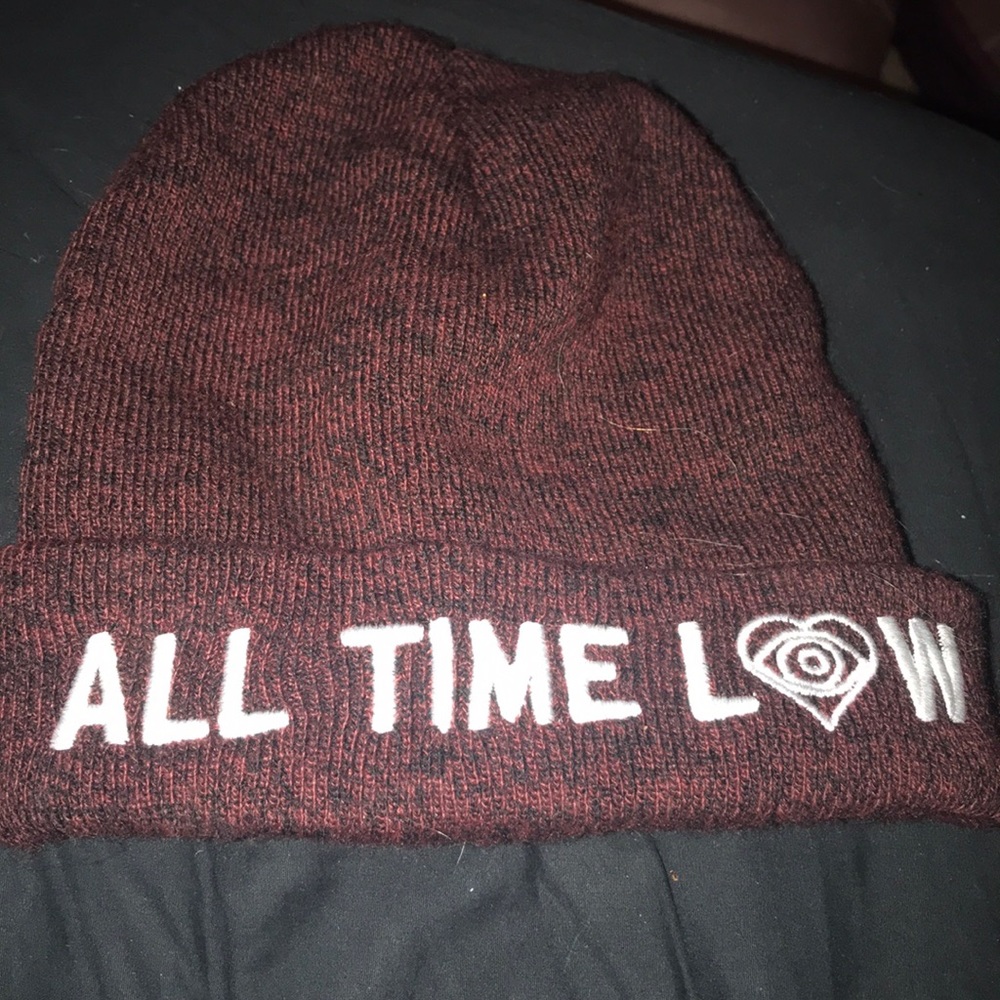 All Time Low Future Hearts beanie